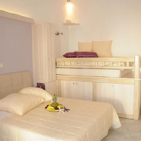 Starlight Luxury Studios Mykonos Town Room photo